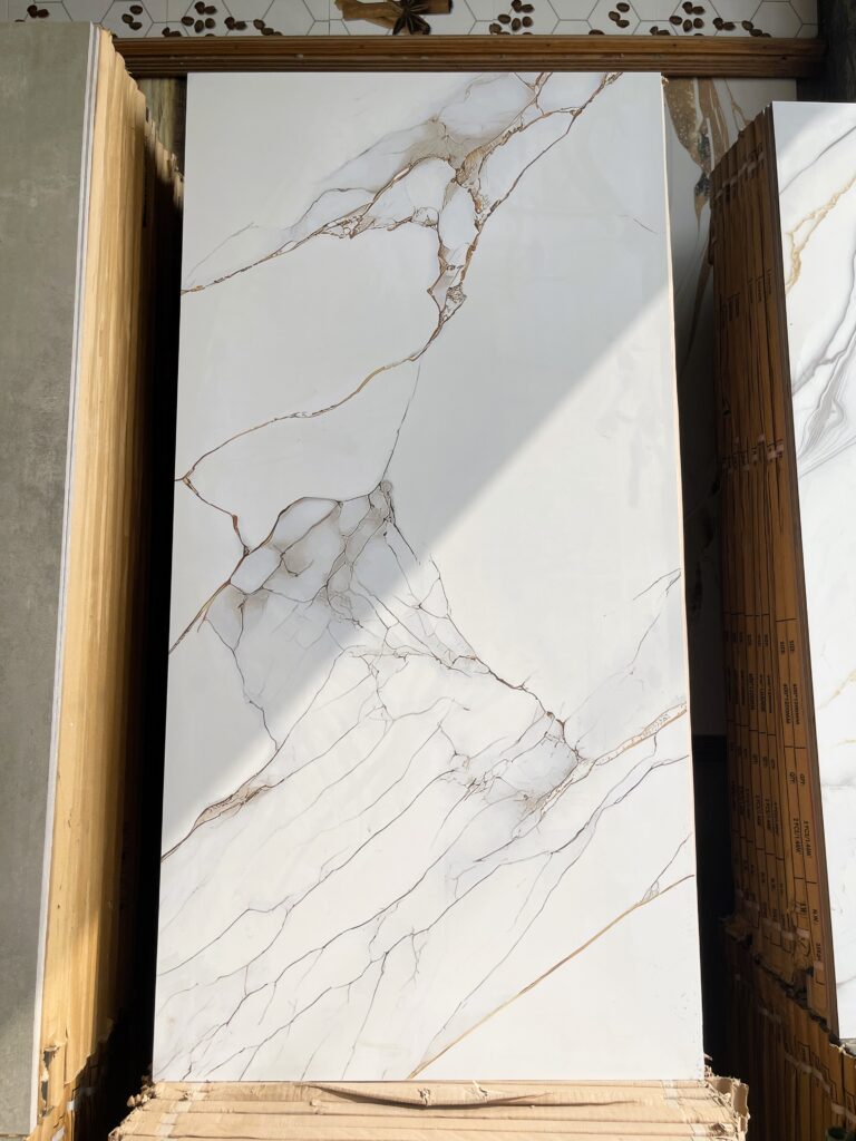 "Modern Kitchen Wall Tiles in Lahore – Stylish & Easy to Clean